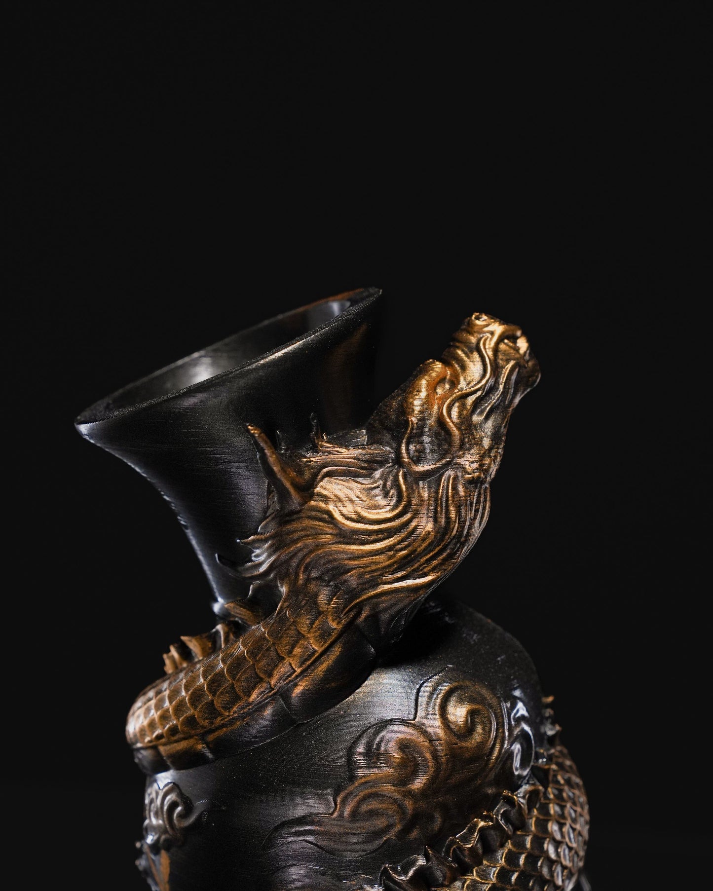 10001 Chinese Dragon Vase