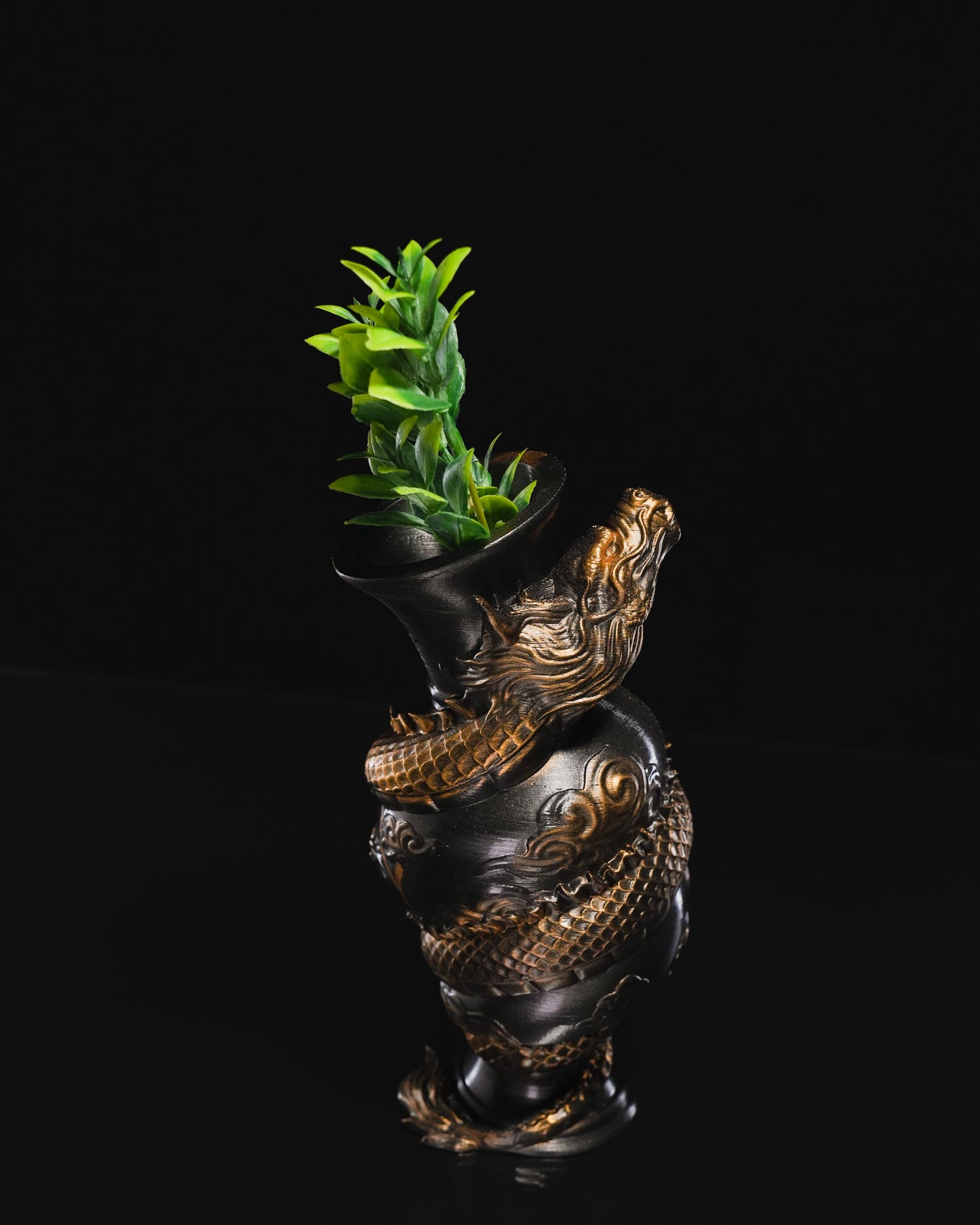 10001 Chinese Dragon Vase