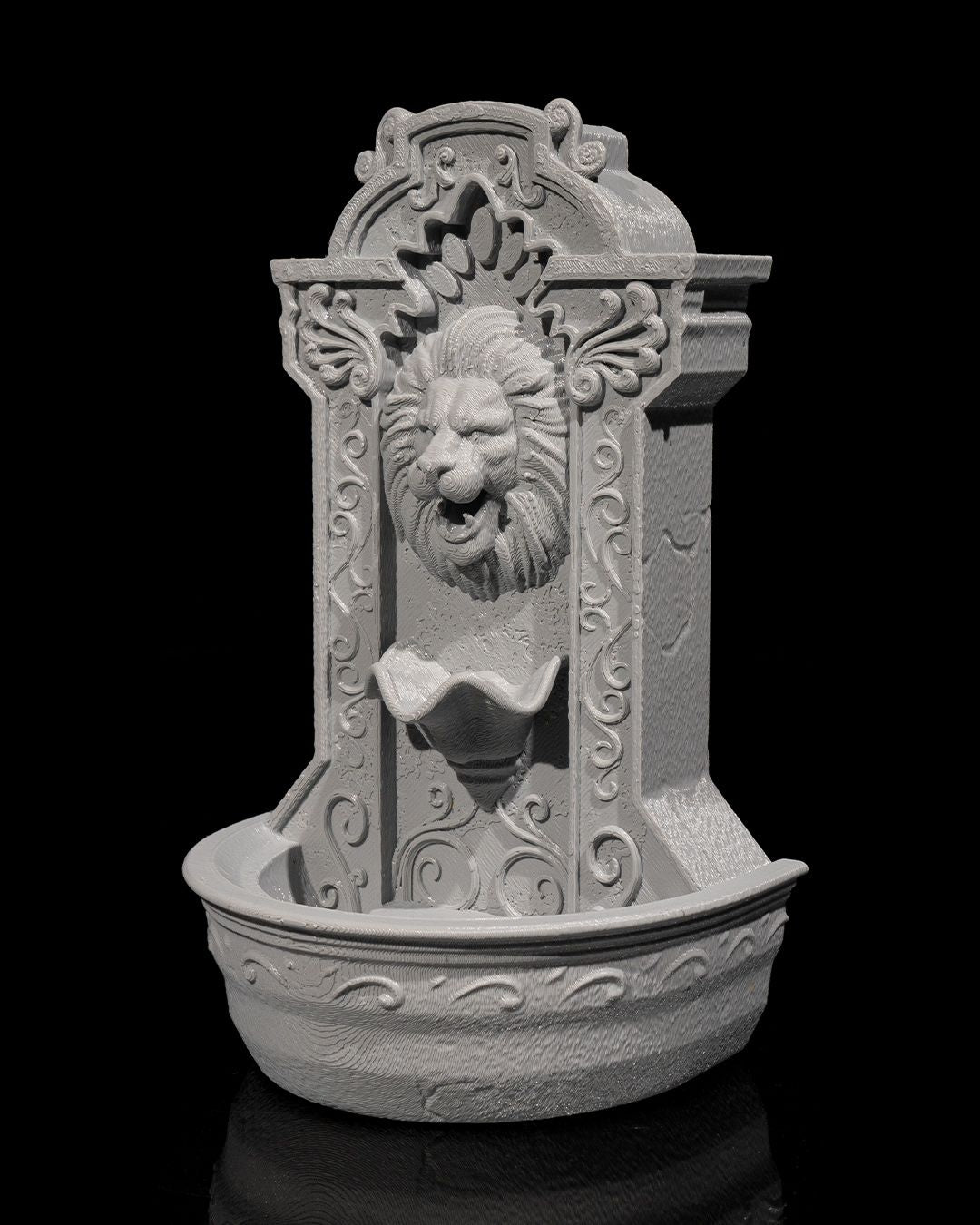 10005 Lion Courage Fountain Backflow Incense Burner